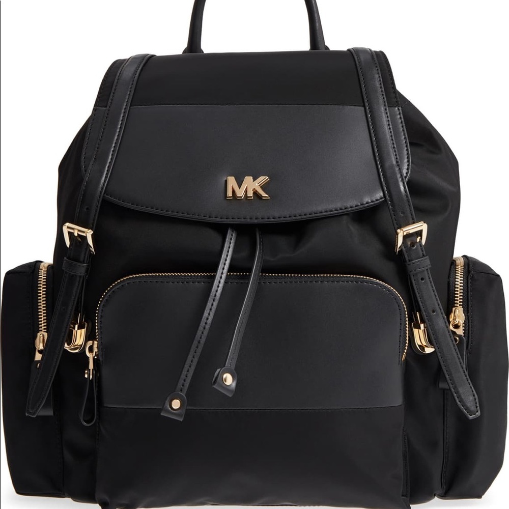 COPY - Michael Kors Beacon diaper bag black/gold details